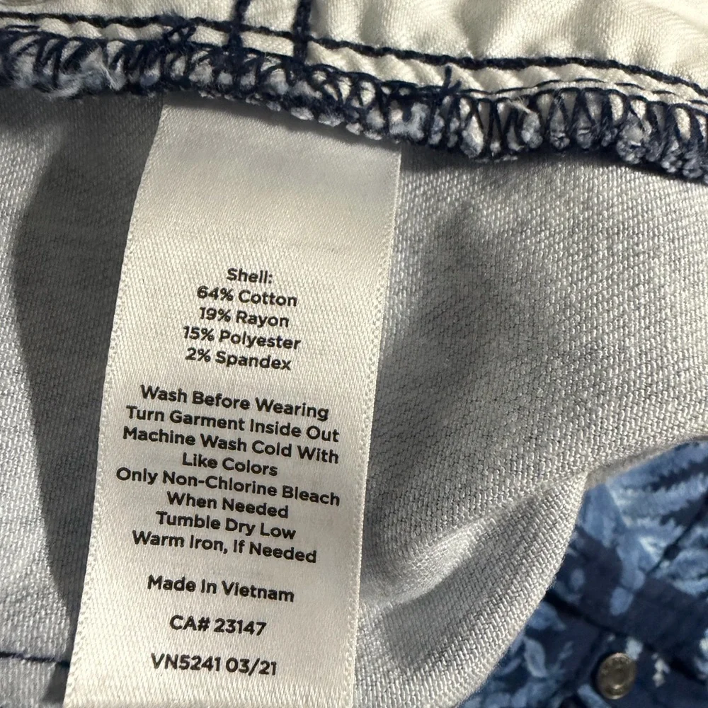 Navy Floral Print Talbots Slim Ankle Jeans Cotton Blend Stretch Women’s 16 NWOT - Picture 4 of 4